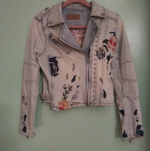 SOLD.  BLANKNYC Light Denim Jacket Small